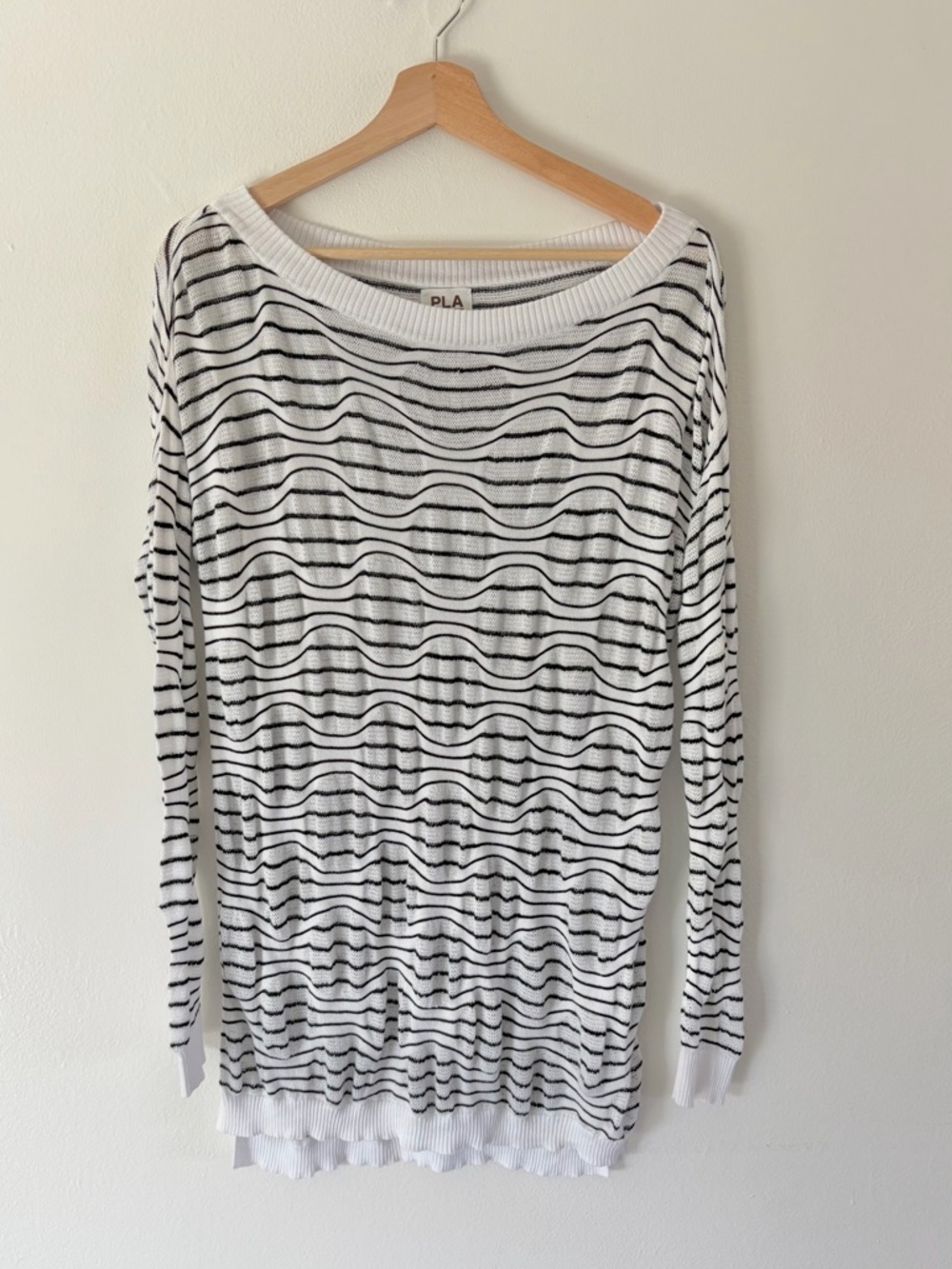PLANET By Lauren G Long Sleeve Open Knit White & Black Striped Lightweight Top